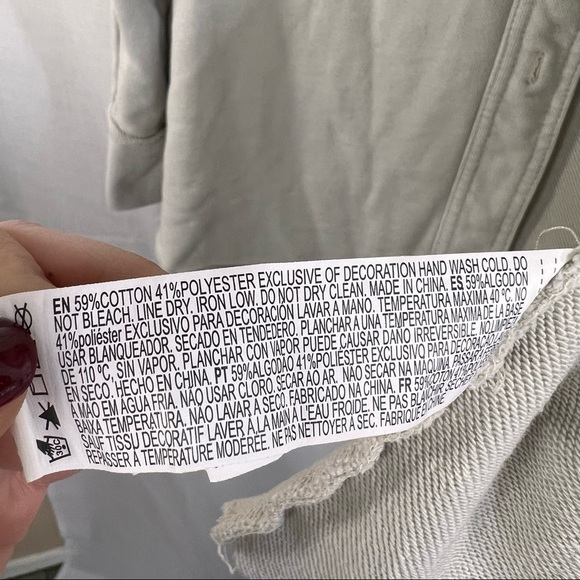 Forever 21 Women’s French Terry Oversized Shacket Button Up Beige Sz S Minimal - Picture 10 of 10